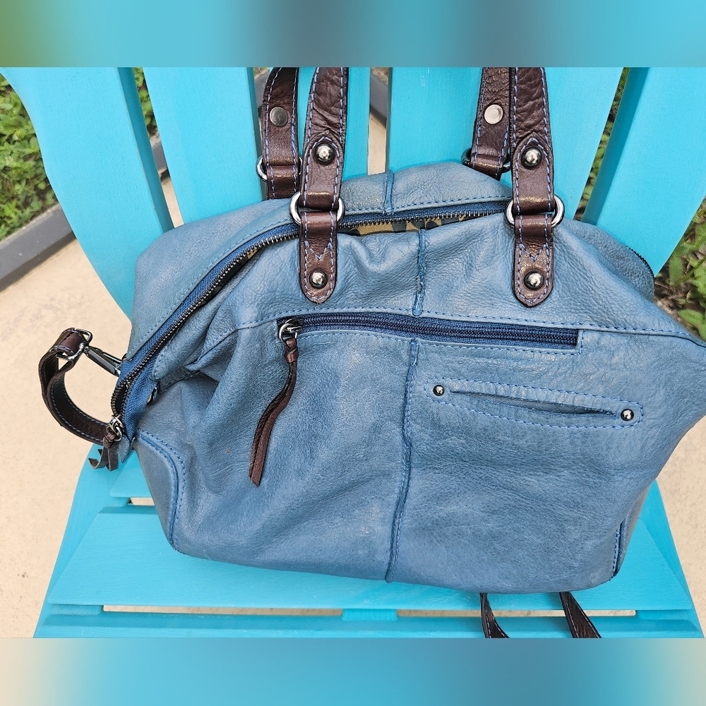 Nino Bossi GENUINE LEATHER Handbag 16" W x 11" L - Picture 3 of 8